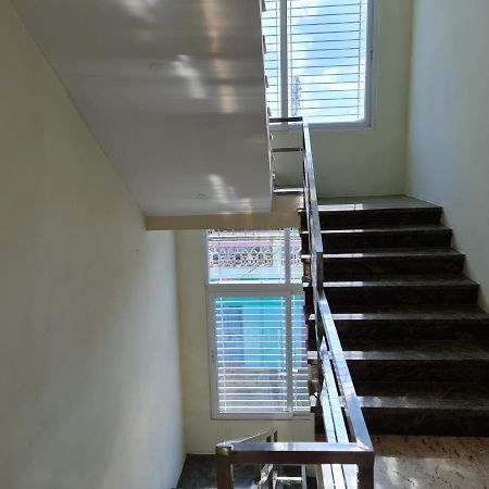 ולורה Vijay Shree Inn מראה חיצוני תמונה