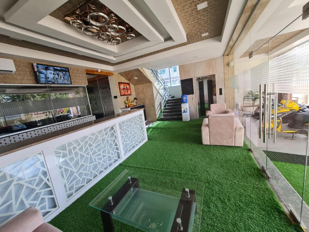 ולורה Vijay Shree Inn מראה חיצוני תמונה