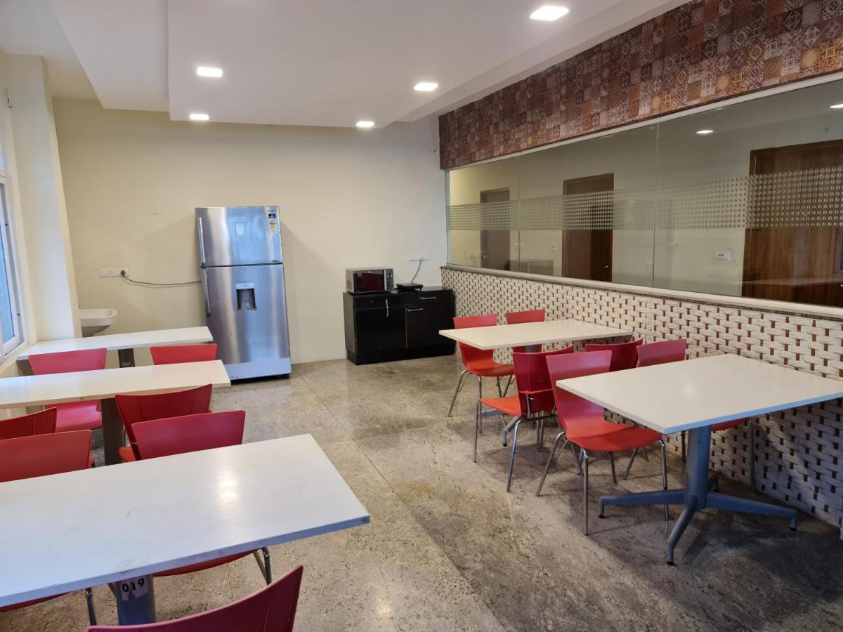 ולורה Vijay Shree Inn מראה חיצוני תמונה