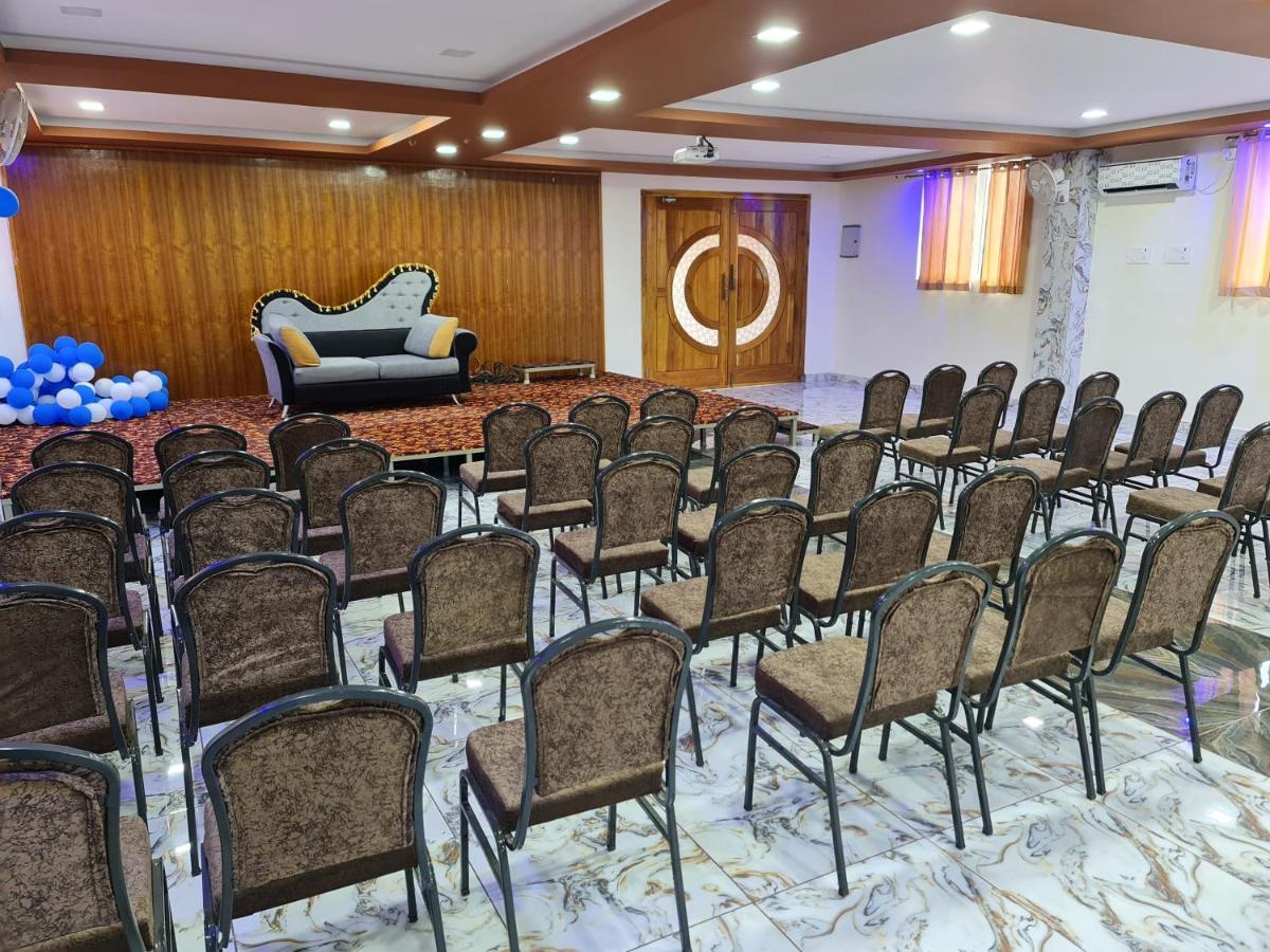 ולורה Vijay Shree Inn מראה חיצוני תמונה