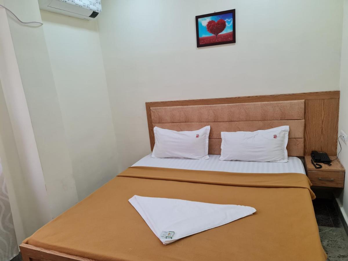 ולורה Vijay Shree Inn מראה חיצוני תמונה