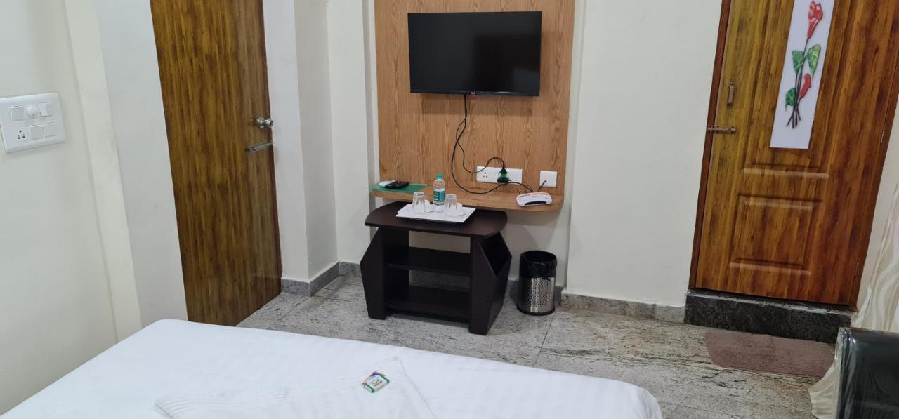 ולורה Vijay Shree Inn מראה חיצוני תמונה