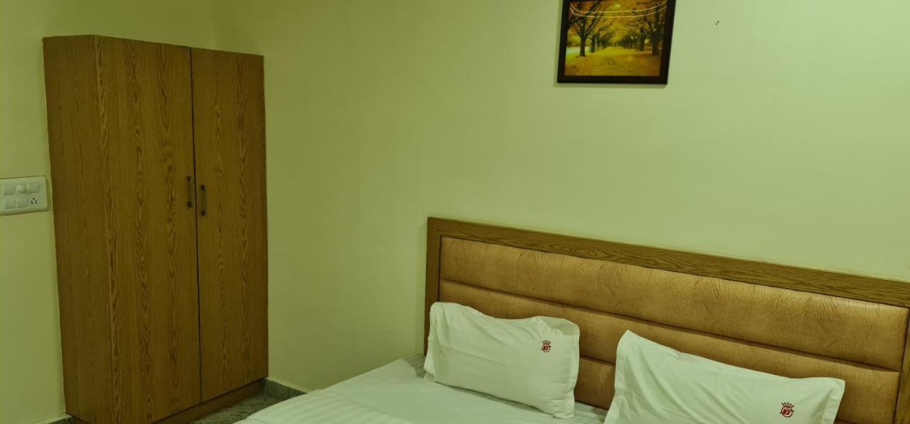 ולורה Vijay Shree Inn מראה חיצוני תמונה
